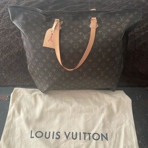 Beautiful Louis Vuitton Monogram